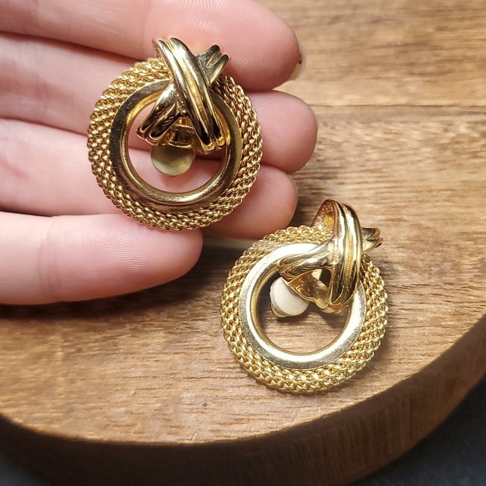 E121 clip on x estate earrings